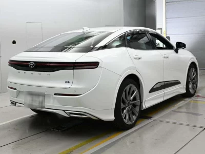 TOYOTA CROWN CROSSOVER