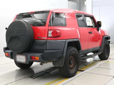 TOYOTA FJ CRUISER