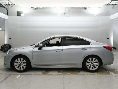 SUBARU LEGACY B4