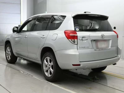 TOYOTA VANGUARD