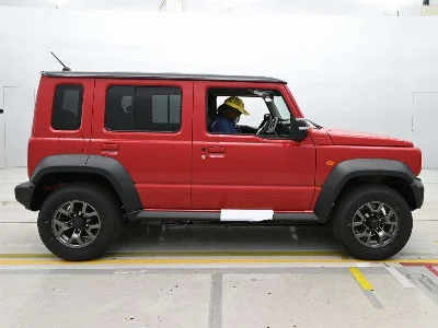 SUZUKI JIMNY NOMADE