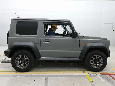 SUZUKI JIMNY SIERRA