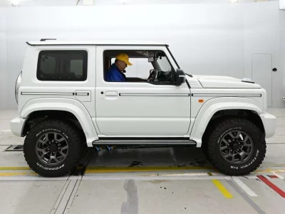 SUZUKI JIMNY SIERRA