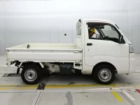 Цена авто Daihatsu Hijet Truck с аукционов Японии, номер кузова S500P, пробег 52 000, оценка 8