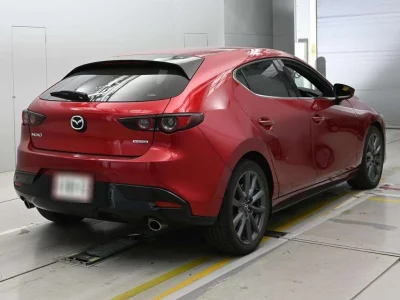 MAZDA MAZDA3 FASTBACK