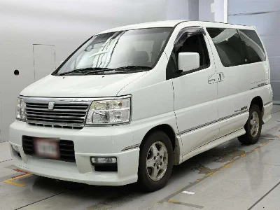 NISSAN ELGRAND