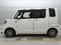 Цена авто Daihatsu Wake с аукционов Японии, номер кузова LA700S, пробег 125 000, оценка 8