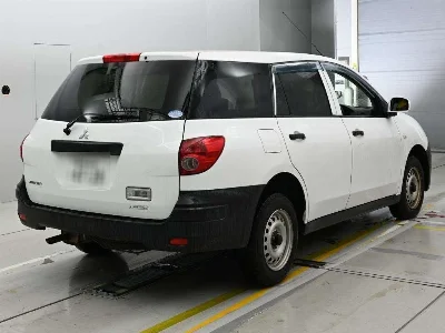MITSUBISHI LANCER VAN