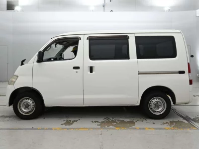 TOYOTA TOWN ACE VAN
