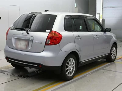 MAZDA VERISA