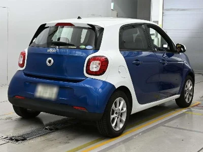 SMART FOURFOUR