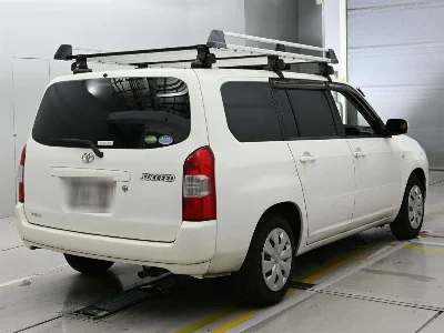 TOYOTA SUCCEED