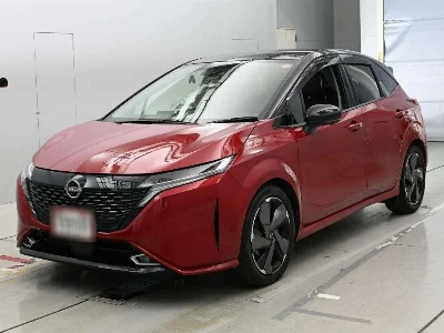 NISSAN AURA
