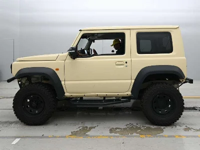 SUZUKI JIMNY SIERRA