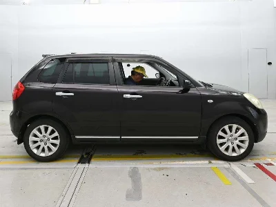 MAZDA VERISA