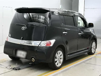 TOYOTA BB