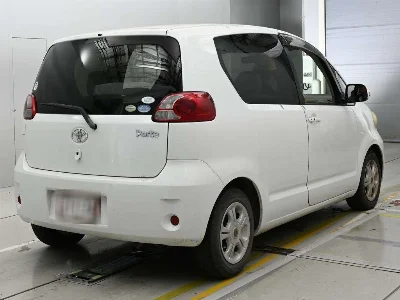 TOYOTA PORTE