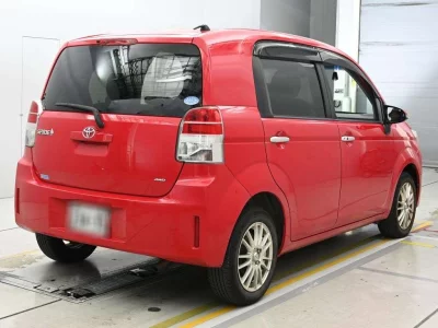 TOYOTA SPADE