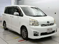 Цена авто Toyota Voxy с аукционов Японии, номер кузова ZRR70W, пробег 161 000, оценка 2