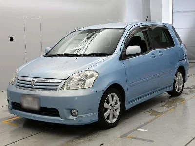 TOYOTA RAUM