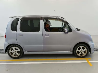 Daihatsu Move Latte