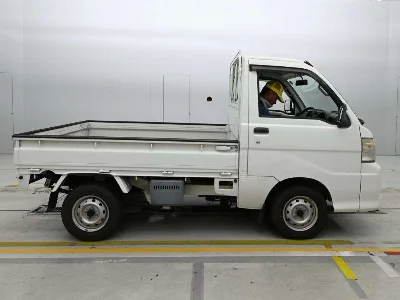 TOYOTA PIXIS TRUCK