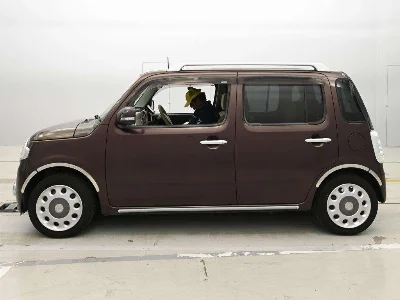 DAIHATSU MIRA COCOA