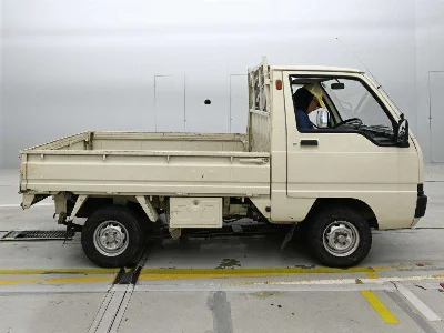 MITSUBISHI MINICAB TRUCK