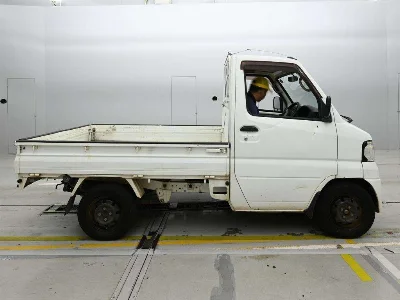 MITSUBISHI MINICAB TRUCK