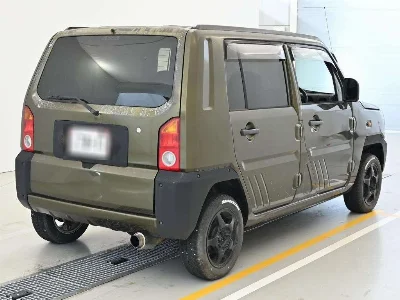 DAIHATSU NAKED