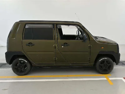 DAIHATSU NAKED