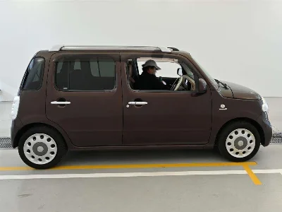 DAIHATSU MIRA COCOA