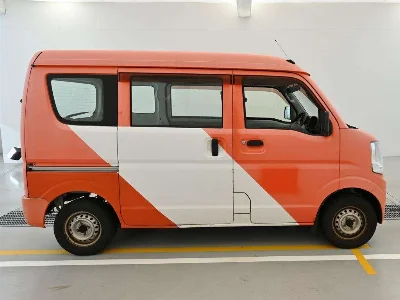 MITSUBISHI MINICAB