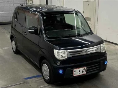 SUZUKI MRWAGON