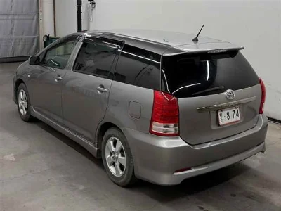 TOYOTA WISH