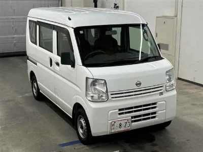 NISSAN CLIPPER VAN