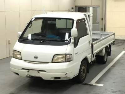 NISSAN VANETTE TRUCK