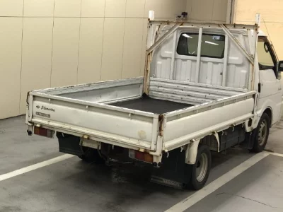 NISSAN VANETTE TRUCK