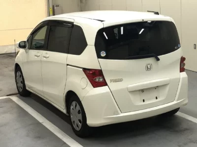 HONDA FREED