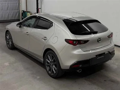 MAZDA MAZDA3 FASTBACK