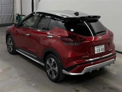 NISSAN KICKS