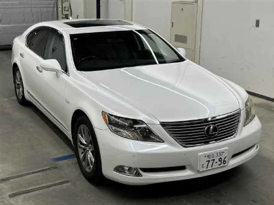 LEXUS LS