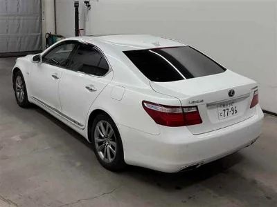 LEXUS LS