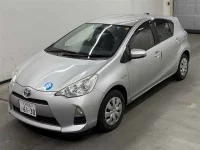 Цена авто Toyota Aqua с аукционов Японии, номер кузова NHP10, пробег 150 000, оценка 2