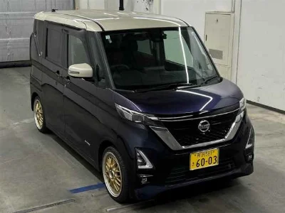 NISSAN ROOX
