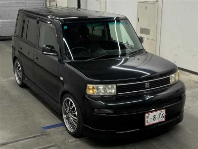 TOYOTA BB