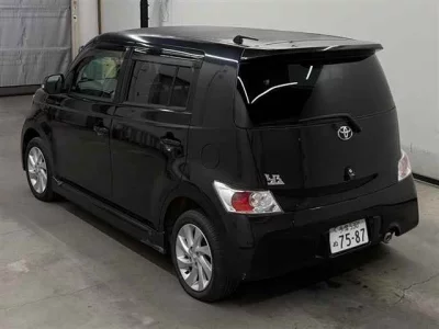 TOYOTA BB