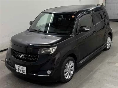 TOYOTA BB