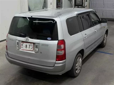 TOYOTA SUCCEED