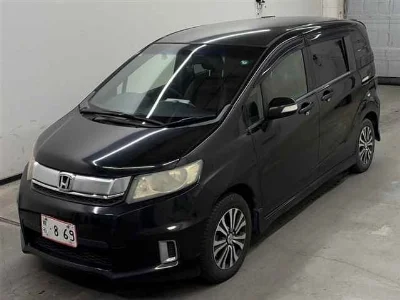 HONDA FREED SPIKE